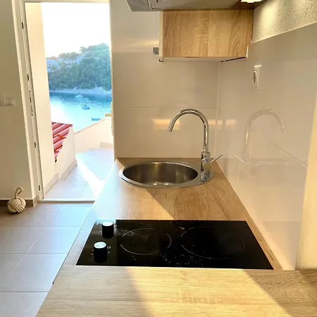 Domani דירה