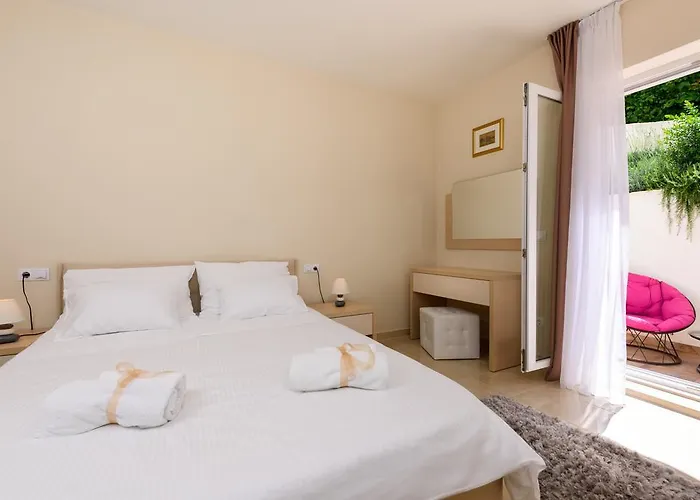 Apartment Domani Omis