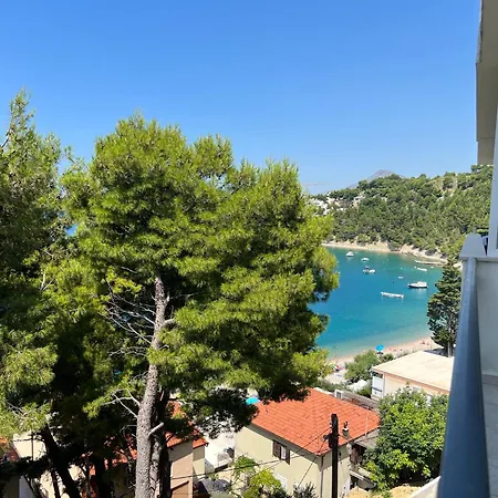 Domani Apartment