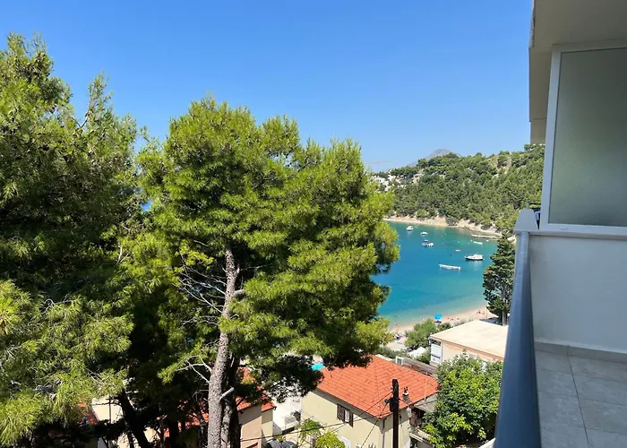Domani Apartment